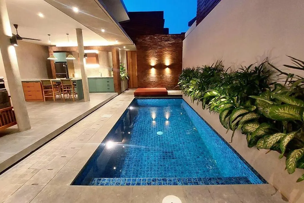 Akhila 3 - 2 Bedroom Modern Tropical Villa At The Heart Of Seminyak