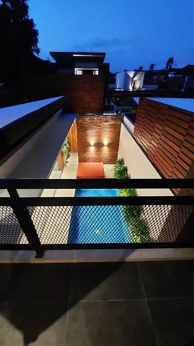 Akhila 3 - 2 Bedroom Modern Tropical Villa At The Heart Of Seminyak 0*,